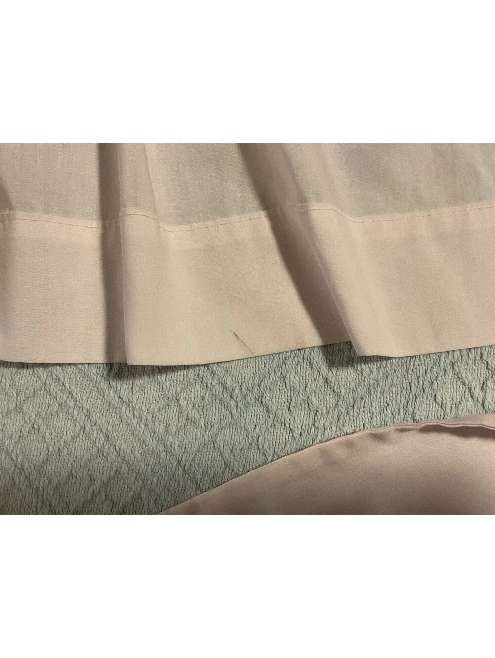 Vintage 1950’s Pink Sheer Half Apron Lace Pockets